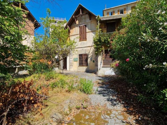 Villa in vendita a Genova GE