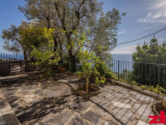 Villa in vendita a Genova GE