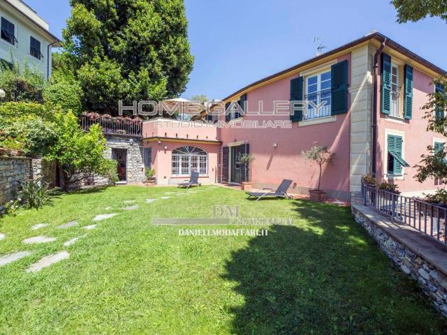 Villa in vendita a Genova GE
