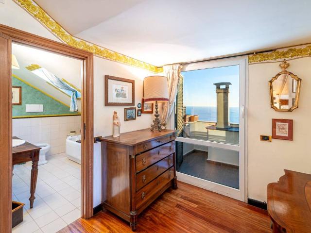 Villa in vendita a Genova GE
