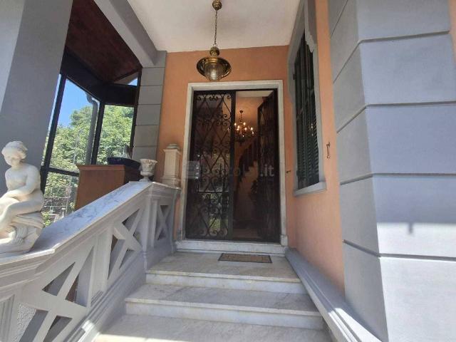 Villa in vendita a Genova GE