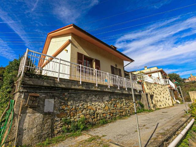 Villa in vendita a Genova GE