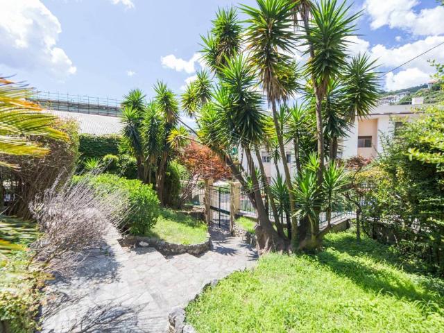 Villa in vendita a Genova GE