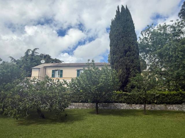 Villa in vendita a Genova GE