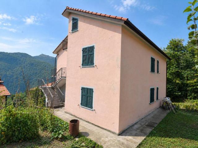 Villa in vendita a Genova GE