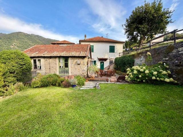 Villa in vendita a Genova GE