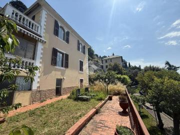 Villa in vendita a Genova GE