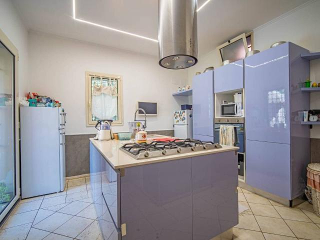 Villa in vendita a Genova GE