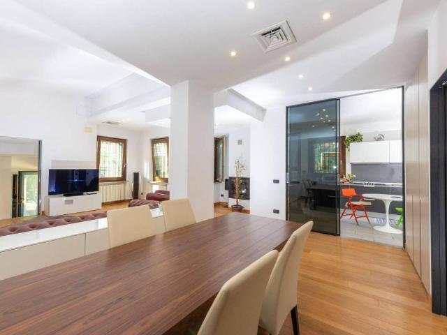 Villa in vendita a Genova