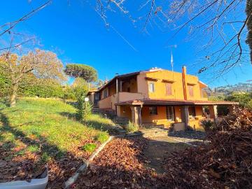 Villa in vendita a Genzano di Roma RM