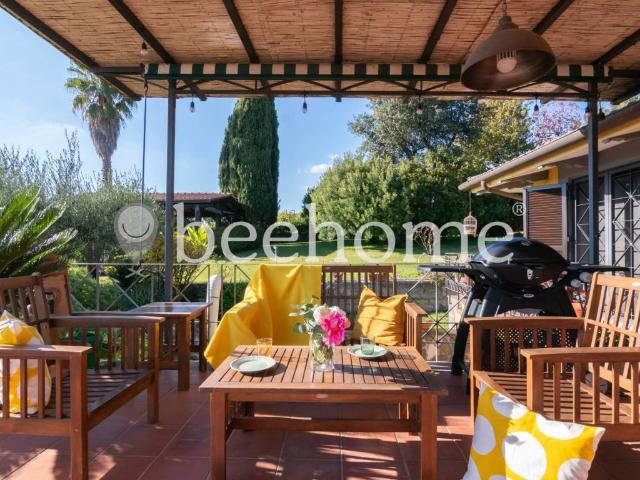Villa in vendita a Genzano di Roma RM