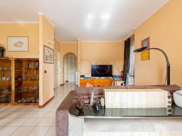 Villa in vendita a Genzano di Roma RM