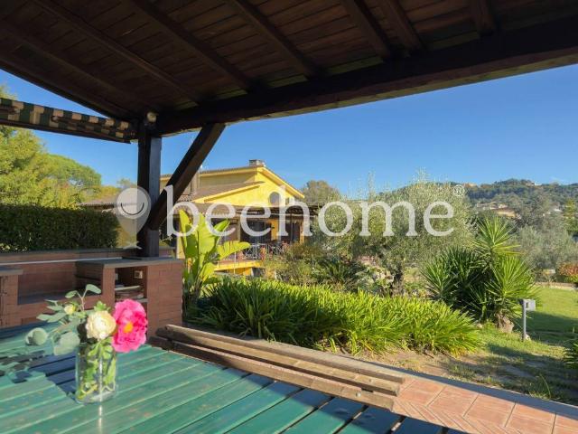 Villa in vendita a Genzano di Roma RM