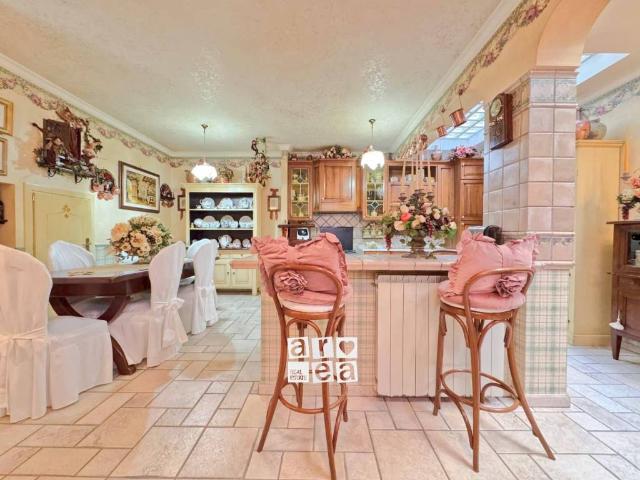 Villa in vendita a Genzano di Roma RM