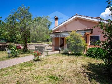 Villa in vendita a Genzano di Roma RM