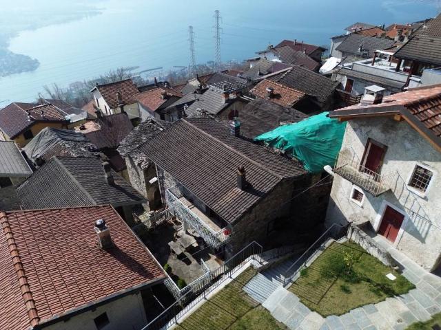 Villa in vendita a Gera Lario CO