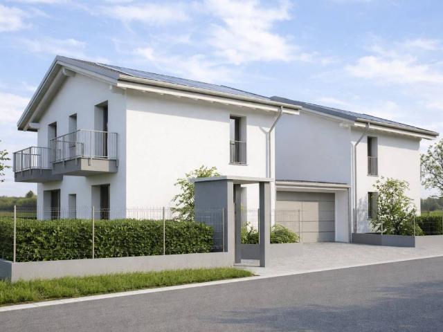 Villa in vendita a Gerenzano VA