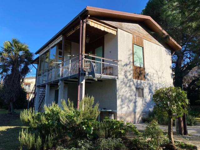Villa in vendita a Germignaga VA