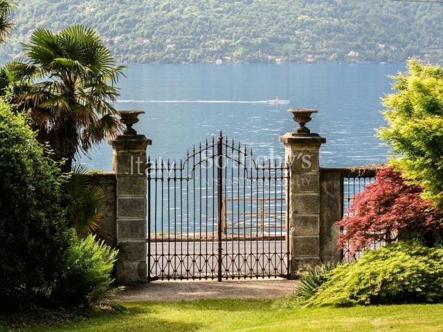 Villa in vendita a Germignaga VA