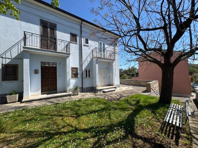 Villa in vendita a Gessopalena CH