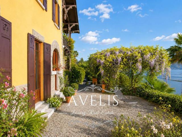 Villa in vendita a Ghiffa VB