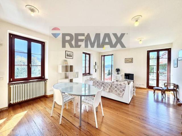 Villa in vendita a Ghiffa VB