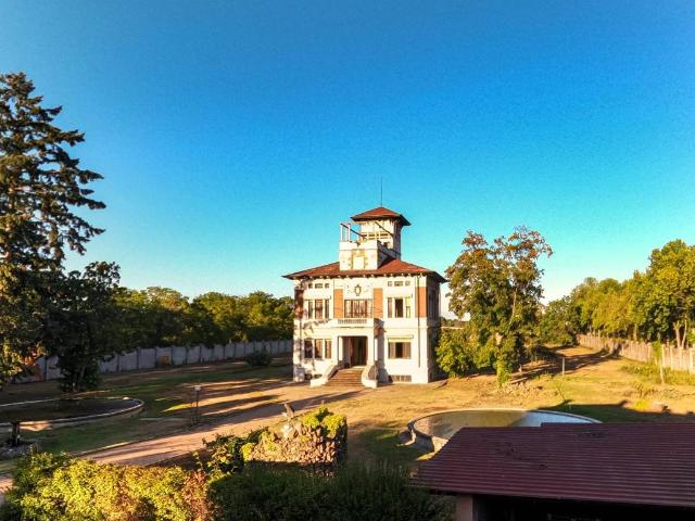 Villa in vendita a Ghislarengo VC