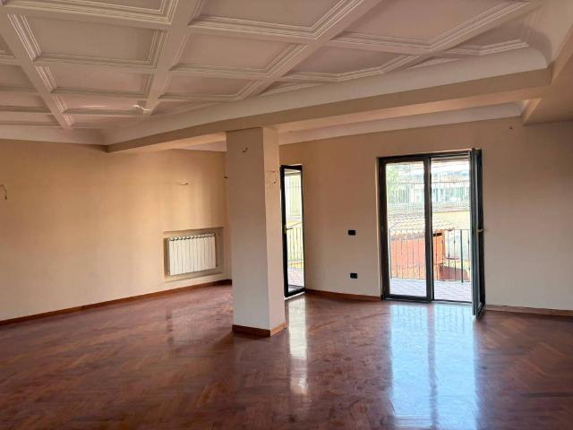 Villa in vendita a Giugliano in Campania NA