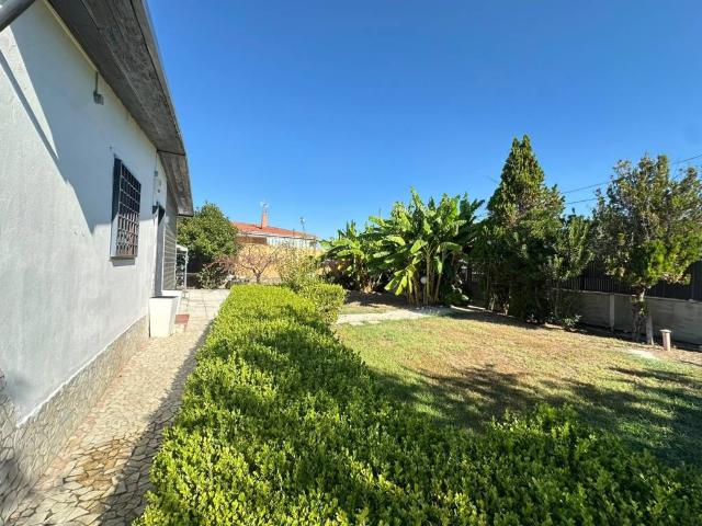 Villa in vendita a Giugliano in Campania NA