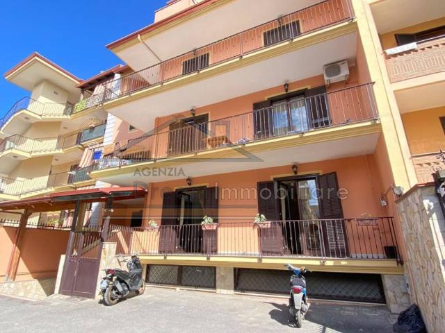 Villa in vendita a Giugliano in Campania NA
