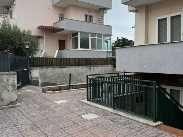 Villa in vendita a Giugliano in Campania NA