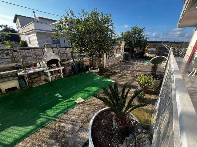 Villa in vendita a Giugliano in Campania NA
