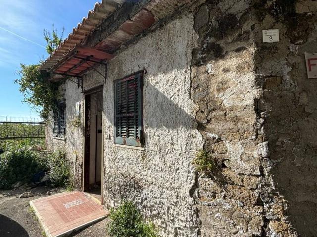 Villa in vendita a Giugliano in Campania NA