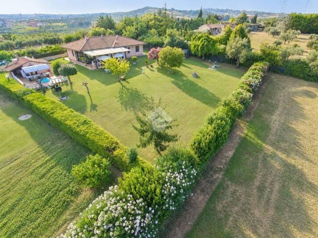 Villa in vendita a Giulianova TE