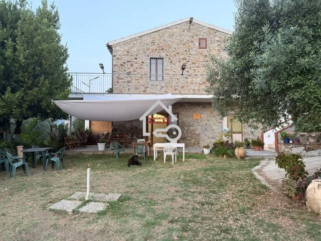 Villa in vendita a Giungano SA