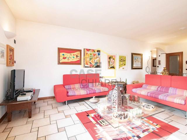 Villa in vendita a Giussago