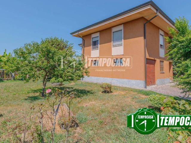 Villa in vendita a Giussago