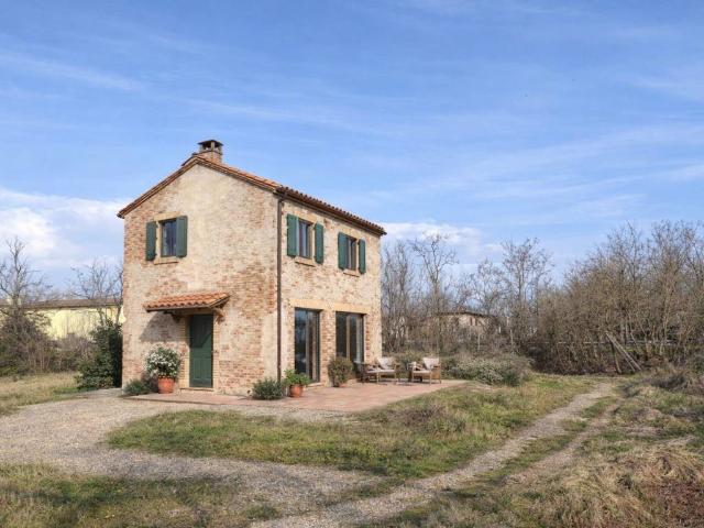 Villa in vendita a Giussago PV