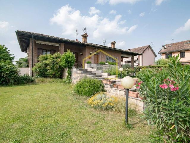 Villa in vendita a Giussago PV