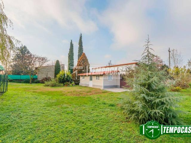 Villa in vendita a Giussago PV