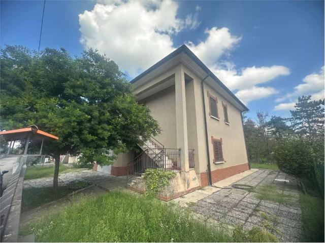 Villa in vendita a Giussago PV