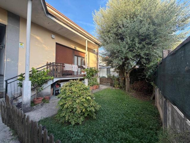 Villa in vendita a Giussano MB