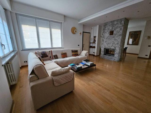 Villa in vendita a Giussano MB