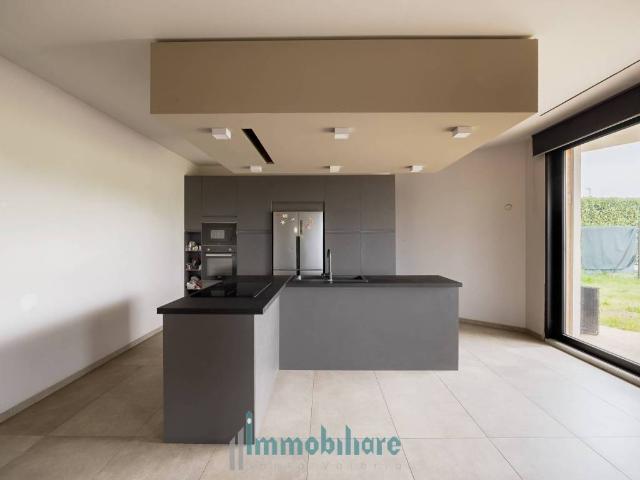 Villa in vendita a Giussano MB