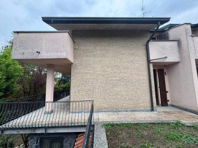 Villa in vendita a Giussano MB