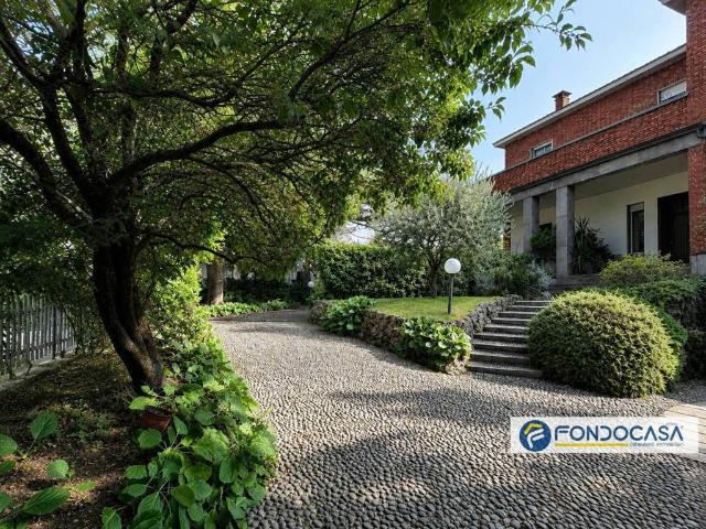 Villa in vendita a Giussano MB