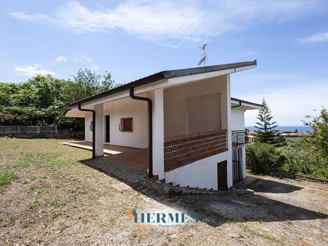 Villa in vendita a Gizzeria CZ
