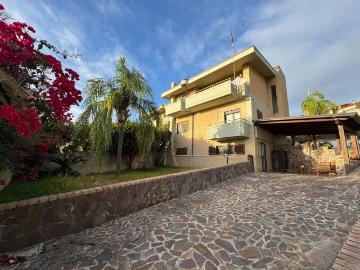 Villa in vendita a Gizzeria CZ