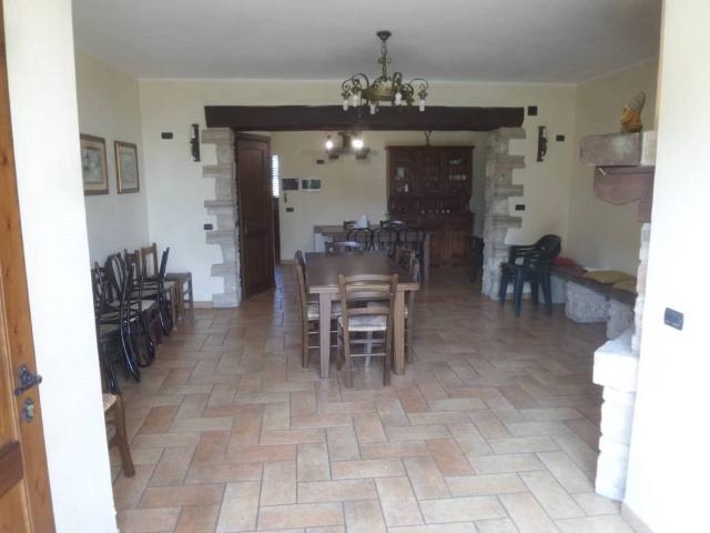 Villa in vendita a Giano dell'Umbria PG