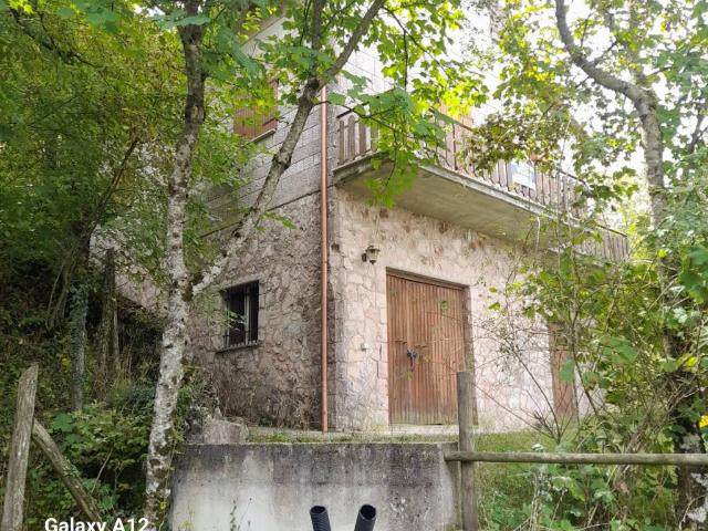 Villa in vendita a Giano dell'Umbria PG